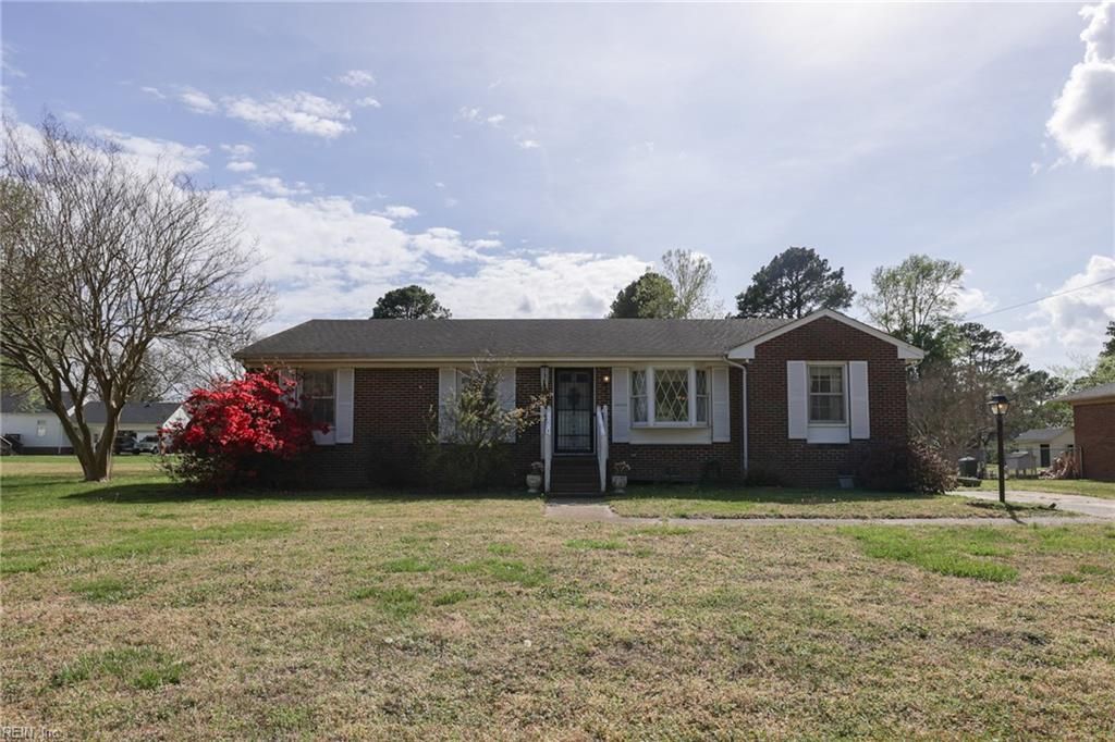 Photo of 101 Verna Street, Franklin, VA 23851 (MLS # 10628288)