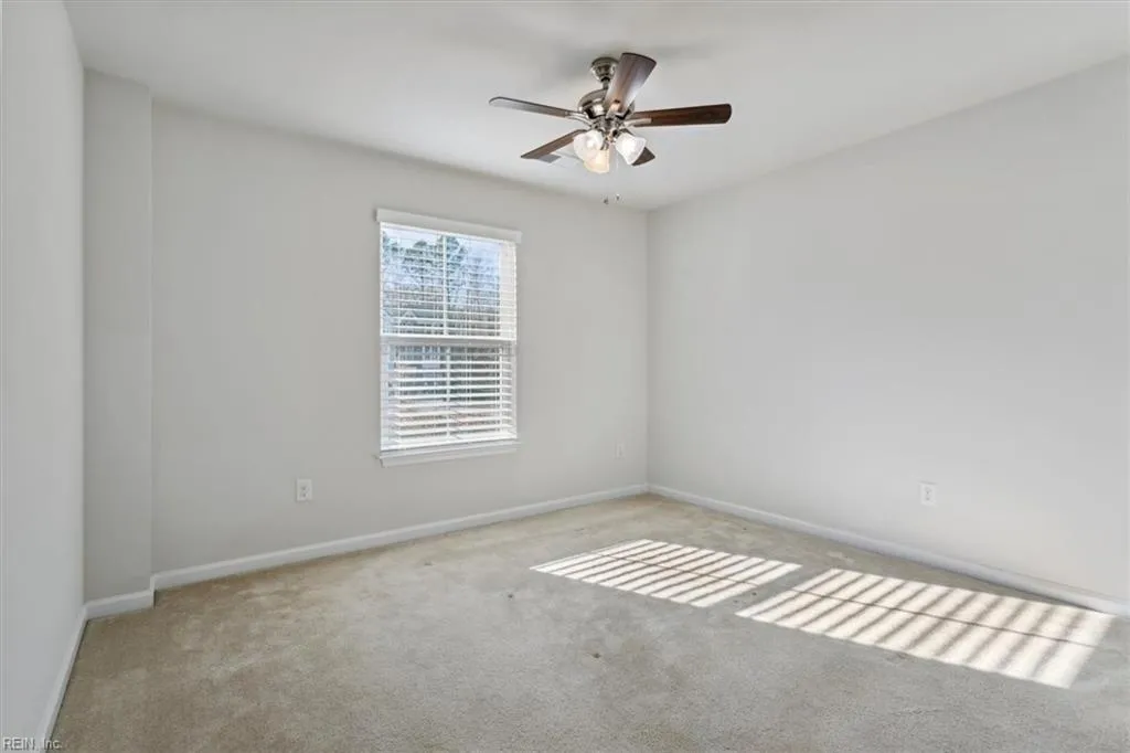 Williamsburg, Virginia 23185, United States, 4 Bedrooms Bedrooms, ,4 BathroomsBathrooms,Residential,Active,5124