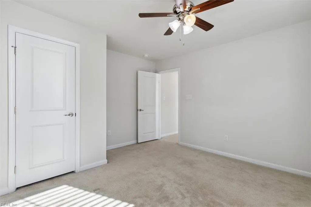 Williamsburg, Virginia 23185, United States, 4 Bedrooms Bedrooms, ,4 BathroomsBathrooms,Residential,Active,5124