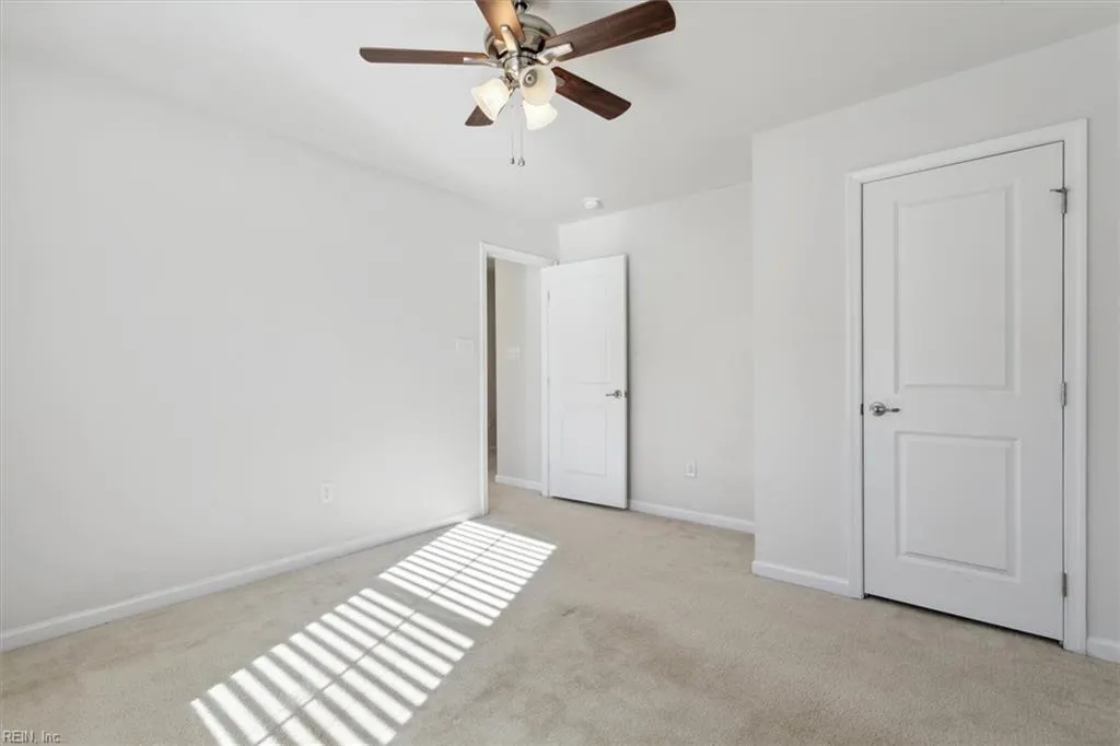 Williamsburg, Virginia 23185, United States, 4 Bedrooms Bedrooms, ,4 BathroomsBathrooms,Residential,Active,5124