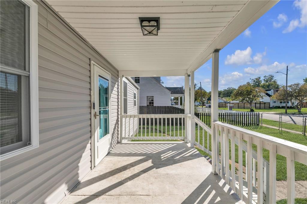 Photo of 1907 Halifax Avenue, Portsmouth, VA 23707 (MLS # 10658530)