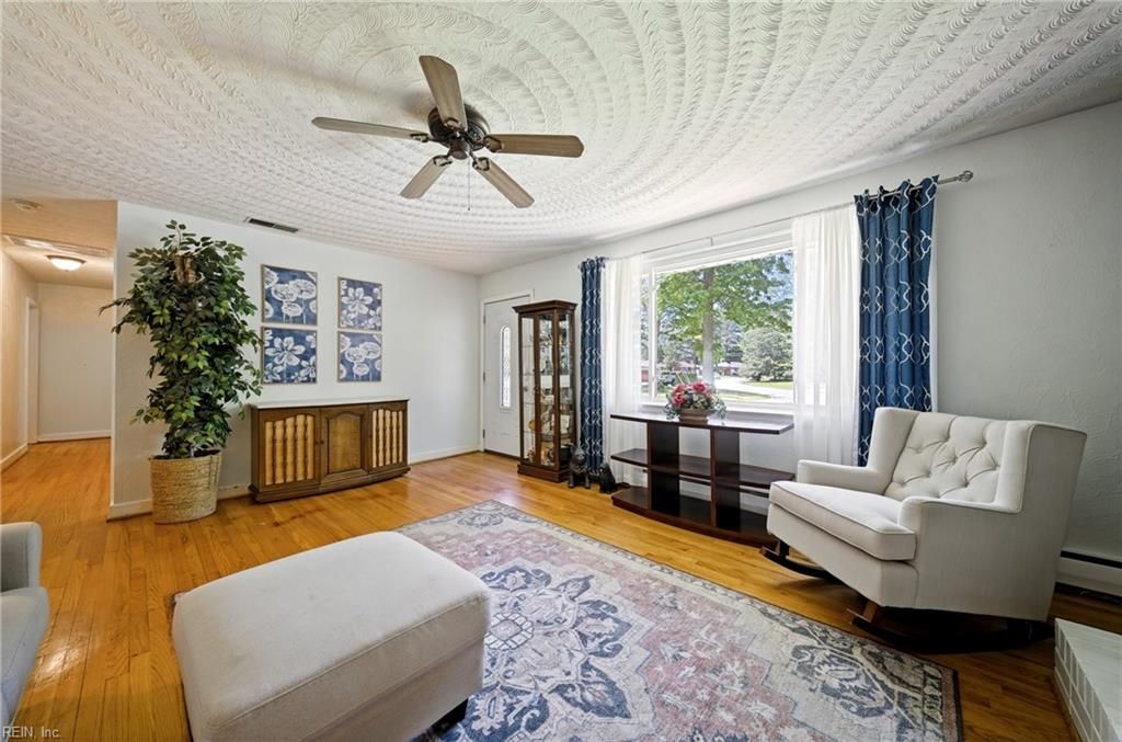Photo of 4021 Tanglewood Trail, Chesapeake, VA 23325 (MLS # 10637502)