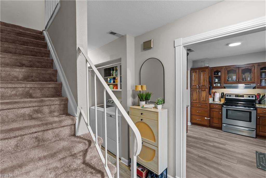 Photo of 5949 Margate Avenue, Virginia Beach, VA 23462 (MLS # 10633868)