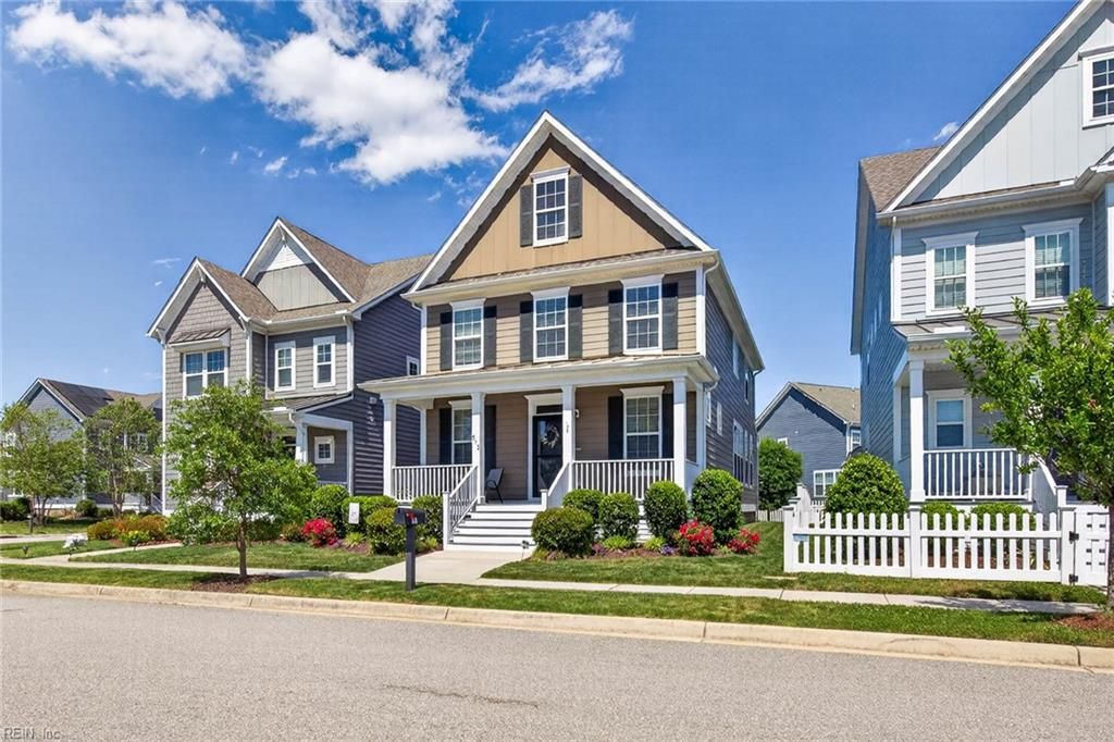 Photo of 513 Simpson Lane, Chesapeake, VA 23323 (MLS # 10634832)