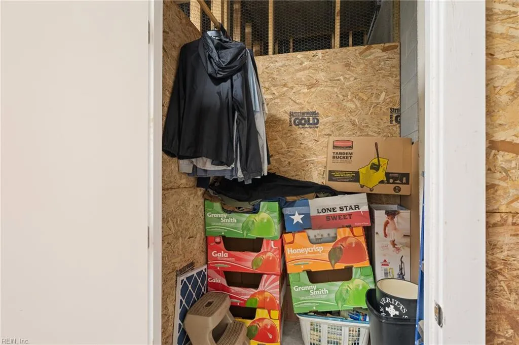 Virginia Beach, Virginia 23451, United States, 1 Bedroom Bedrooms, ,1 BathroomBathrooms,Residential,Active,150964