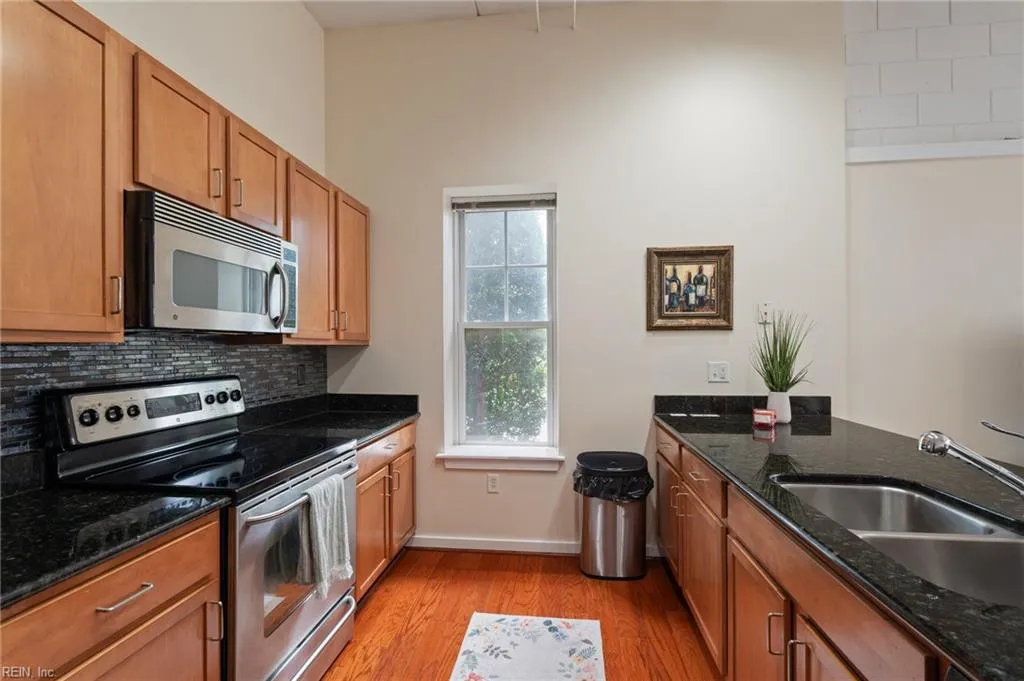 Virginia Beach, Virginia 23451, United States, 1 Bedroom Bedrooms, ,1 BathroomBathrooms,Residential,Active,150964