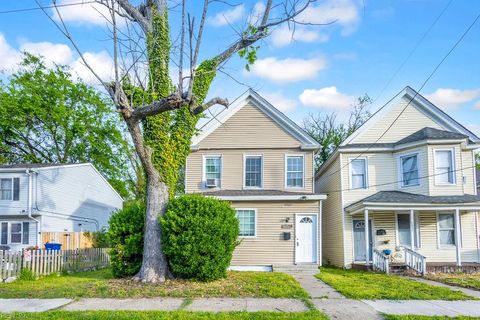 Photo of 1035 23rd Street, Newport News, VA 23607 (MLS # 10629110)