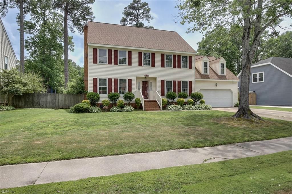 Photo of 2125 Tall Pines Bend, Virginia Beach, VA 23456 (MLS # 10636763)