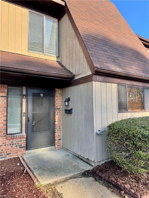 Photo of 1067 Willow Green Drive, Newport News, VA 23602 (MLS # 10624724)