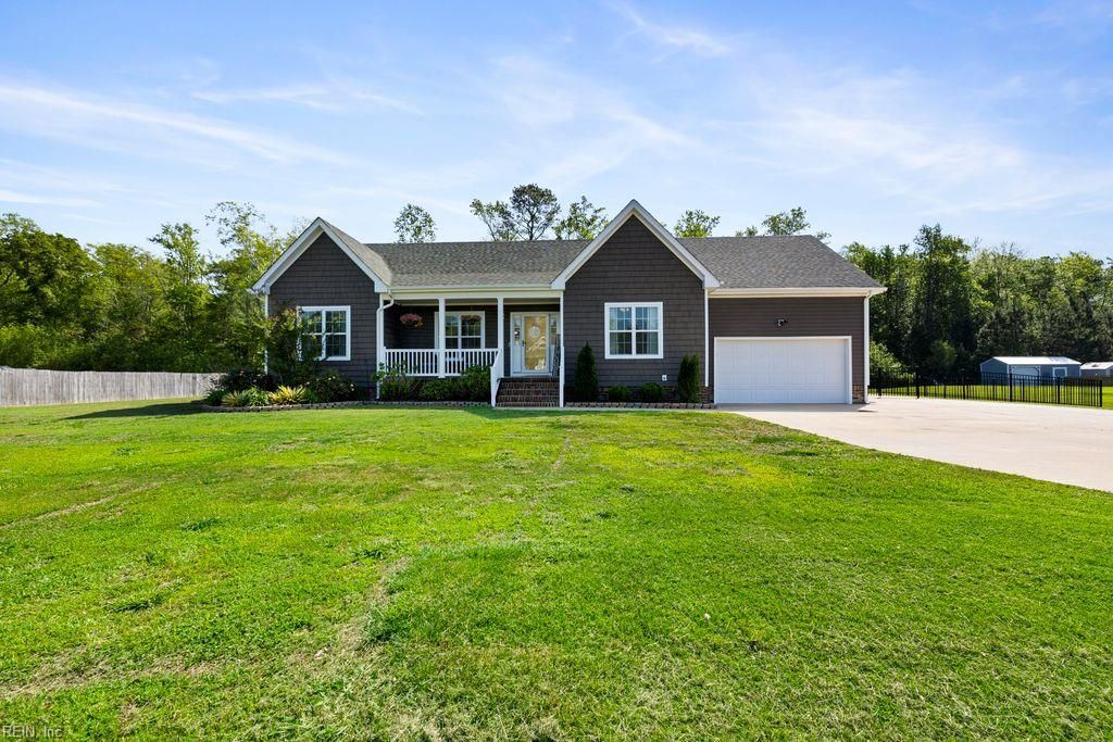 Photo of 113 Pisgah Drive, Moyock, NC 27958 (MLS # 10630888)