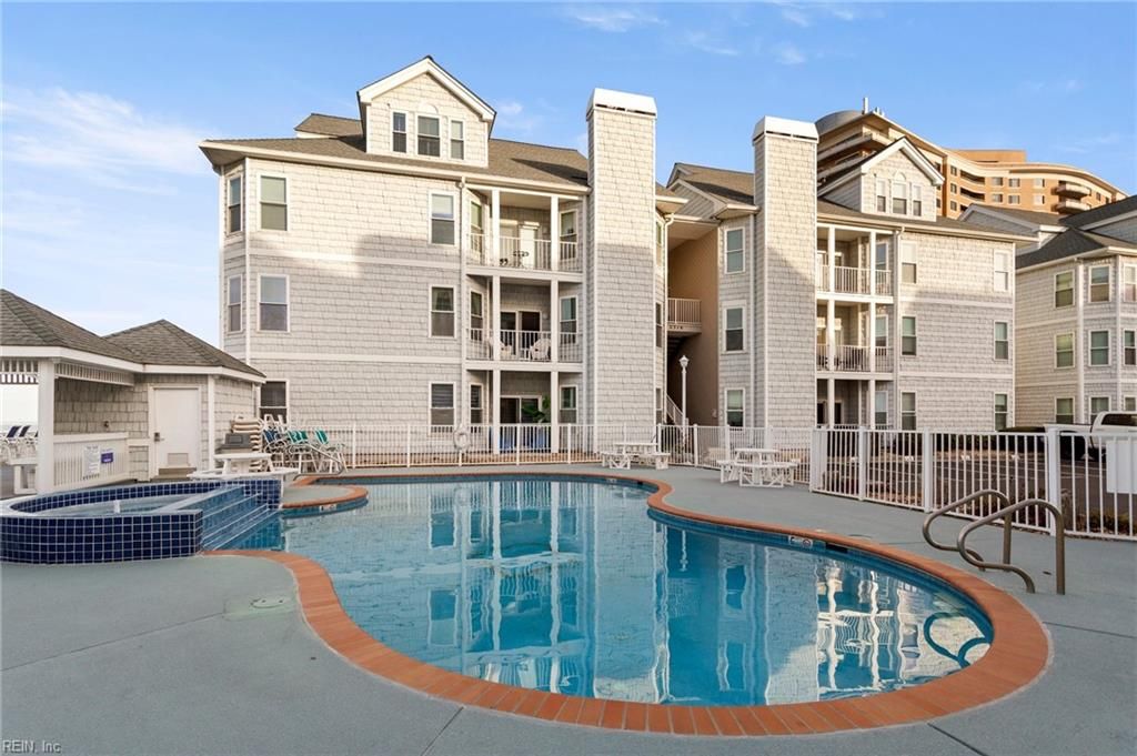 Photo of 2312 Beach Haven Drive #103, Virginia Beach, VA 23451 (MLS # 10620902)
