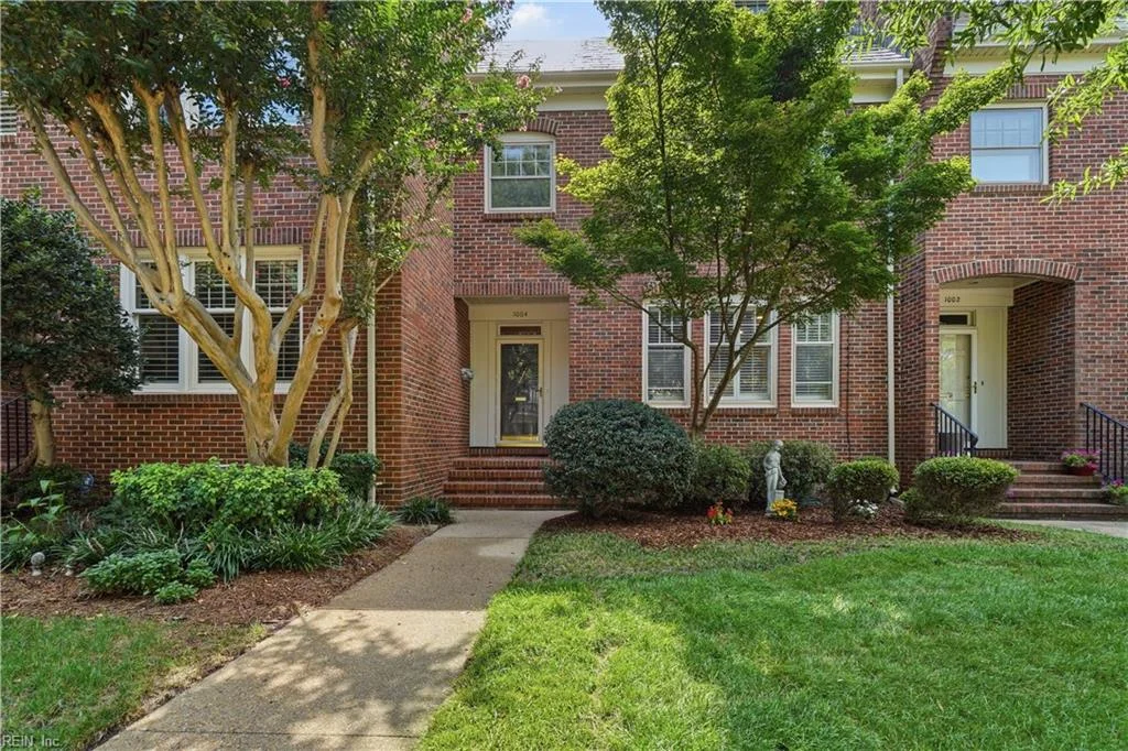 1004 Colonial Avenue, Norfolk, VA, 23517