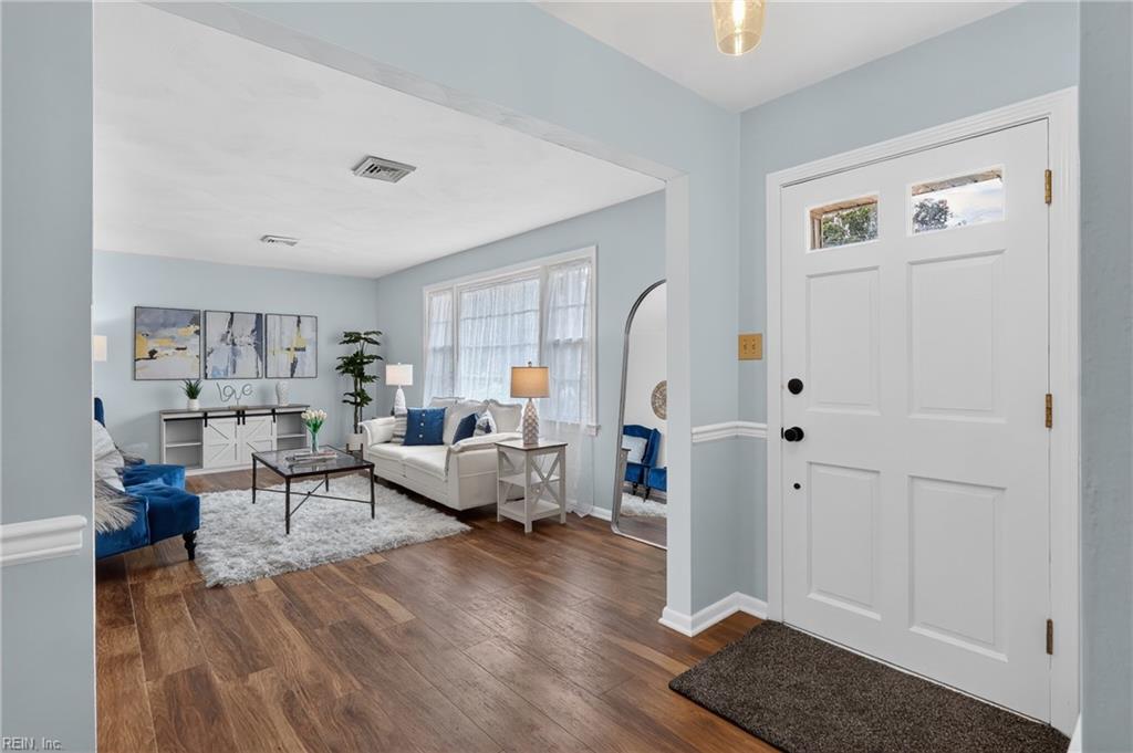 Photo of 1040 Ewell Road, Virginia Beach, VA 23455 (MLS # 10655572)