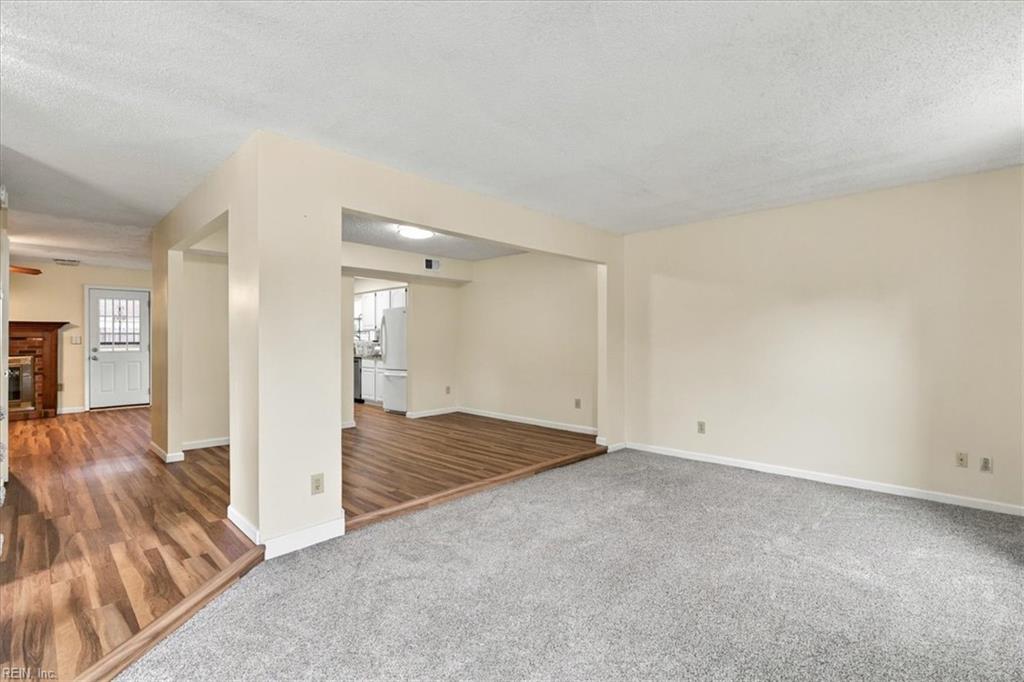 Photo of 1808 Ellswood Court, Virginia Beach, VA 23453 (MLS # 10657997)