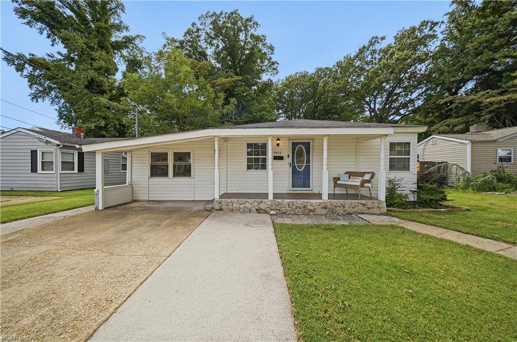 Photo of 7611 Macdonald Road, Norfolk, VA 23505 (MLS # 10655800)