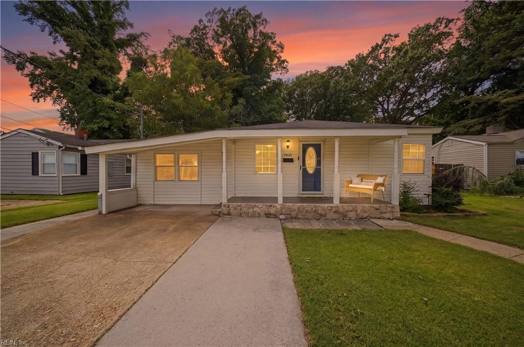 Photo of 7611 Macdonald Road, Norfolk, VA 23505 (MLS # 10655800)