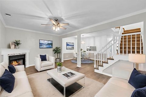 Photo of 620 Creekside Court, Chesapeake, VA 23320 (MLS # 10608054) Photo of 620 Creekside Court, Chesapeake, VA 23320 (MLS # 10608054)