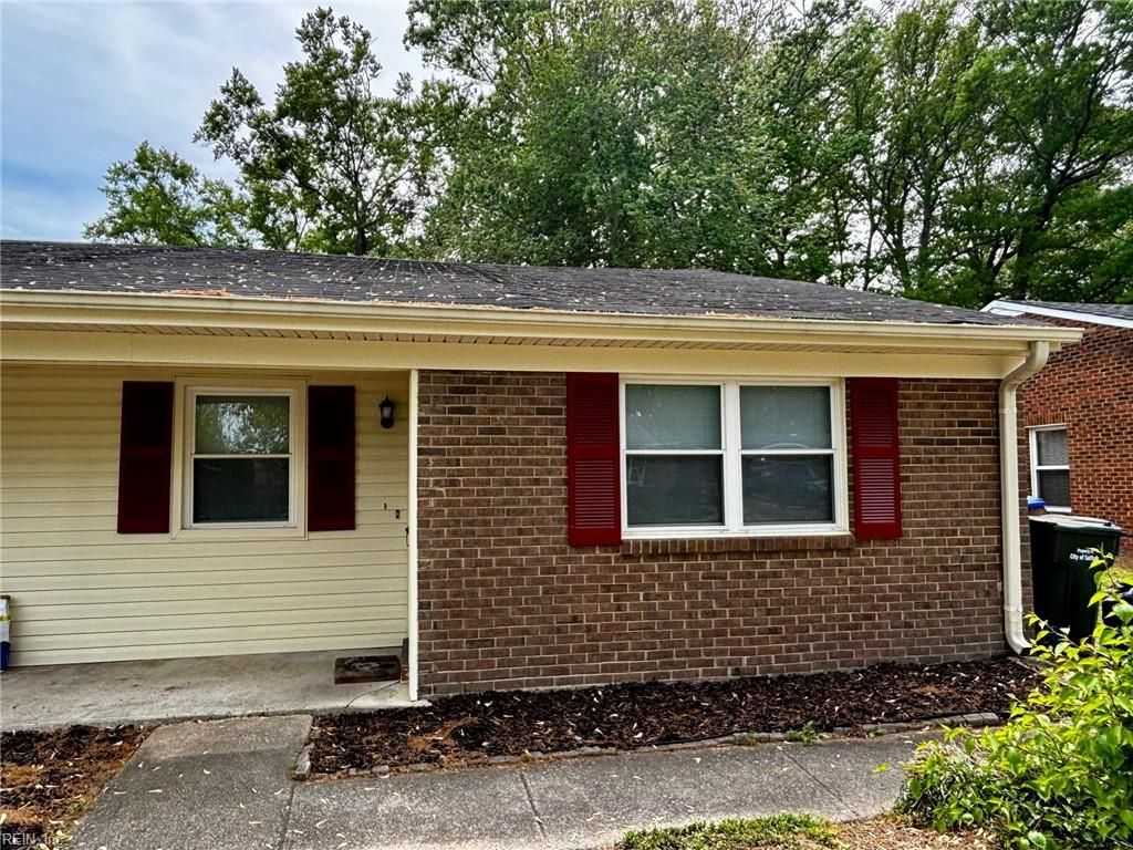 Photo of 4605 Hardy Court #B, Suffolk, VA 23435 (MLS # 10629699)