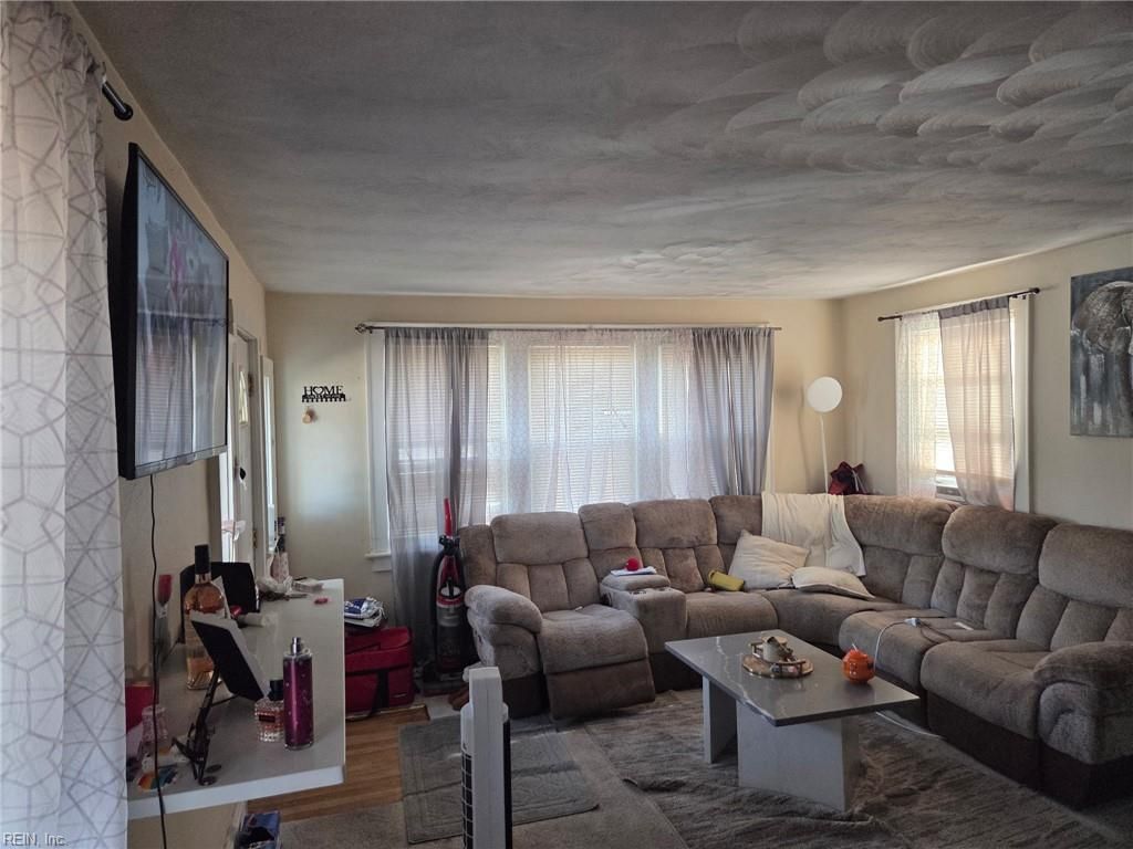 Photo of 3121 Jersey Avenue, Norfolk, VA 23513 (MLS # 10628489)