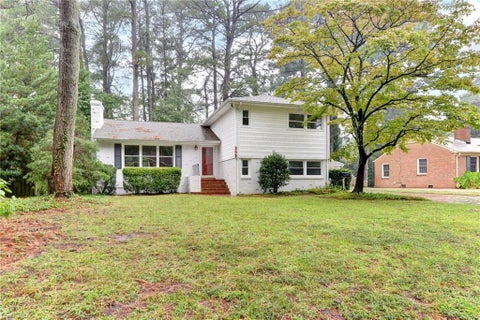 Photo of 309 Corbin Drive, Newport News, VA 23606 (MLS # 10651979)