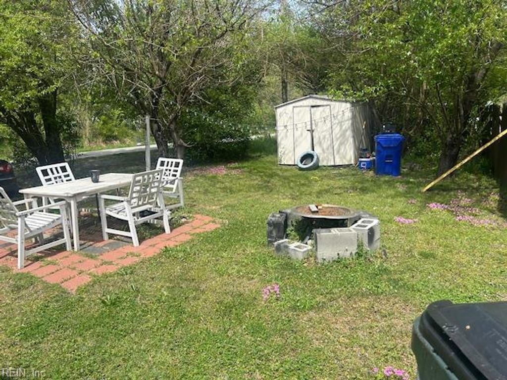 Photo of 404 Hunter Street, Suffolk, VA 23434 (MLS # 10629630)