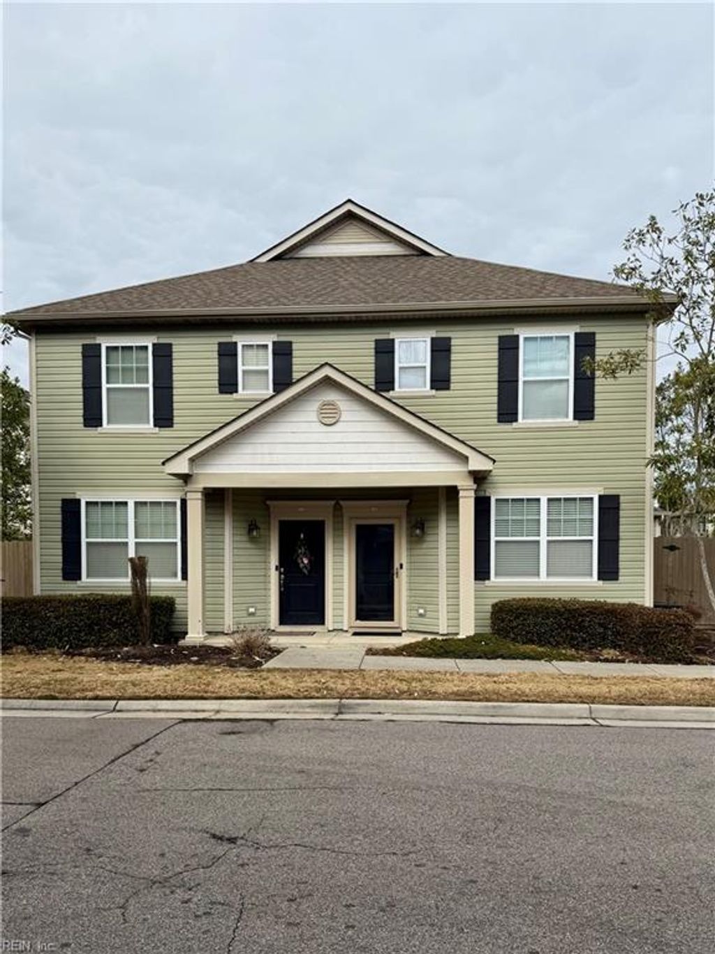 Photo of 4192 Clarendon Way, Virginia Beach, VA 23456 (MLS # 10619172)