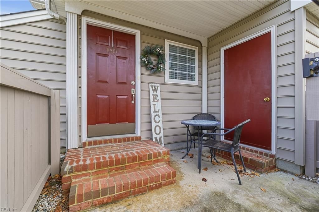 Photo of 2301 Old Greenbrier Road, Chesapeake, VA 23325 (MLS # 10611113)