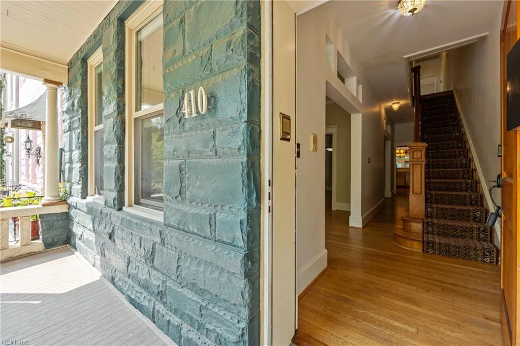 Norfolk, Virginia 23507, United States, 4 Bedrooms Bedrooms, ,5 BathroomsBathrooms,Residential,Active,143587