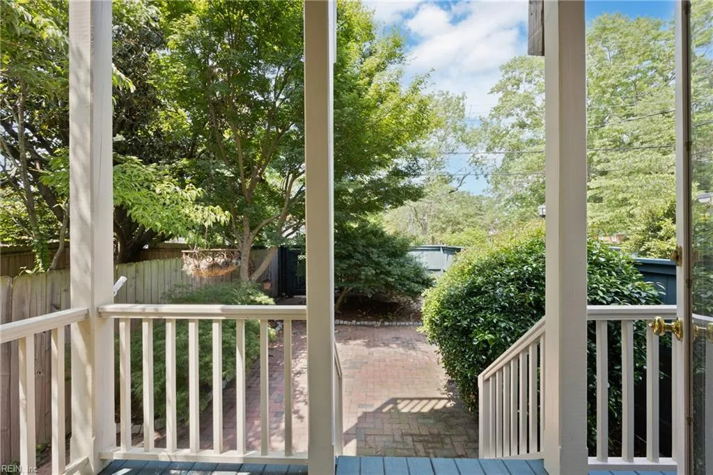 Norfolk, Virginia 23507, United States, 4 Bedrooms Bedrooms, ,5 BathroomsBathrooms,Residential,Active,143587