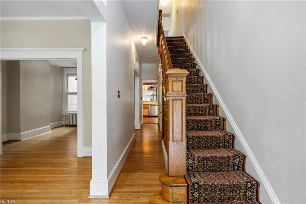 Norfolk, Virginia 23507, United States, 4 Bedrooms Bedrooms, ,5 BathroomsBathrooms,Residential,Active,143587