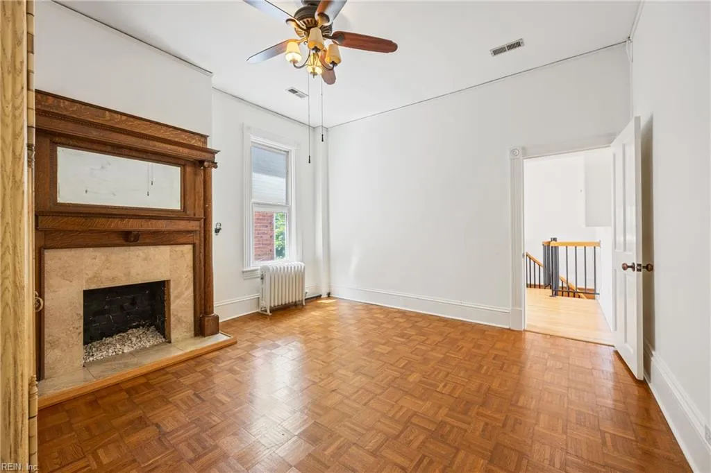 Norfolk, Virginia 23507, United States, 4 Bedrooms Bedrooms, ,5 BathroomsBathrooms,Residential,Active,143587