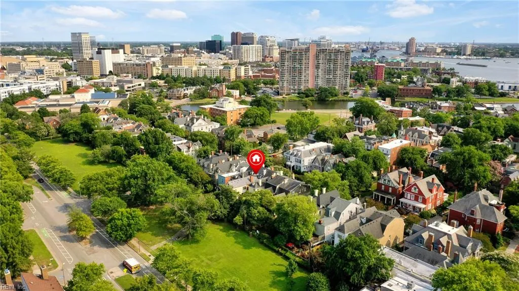 Norfolk, Virginia 23507, United States, 4 Bedrooms Bedrooms, ,5 BathroomsBathrooms,Residential,Active,143587