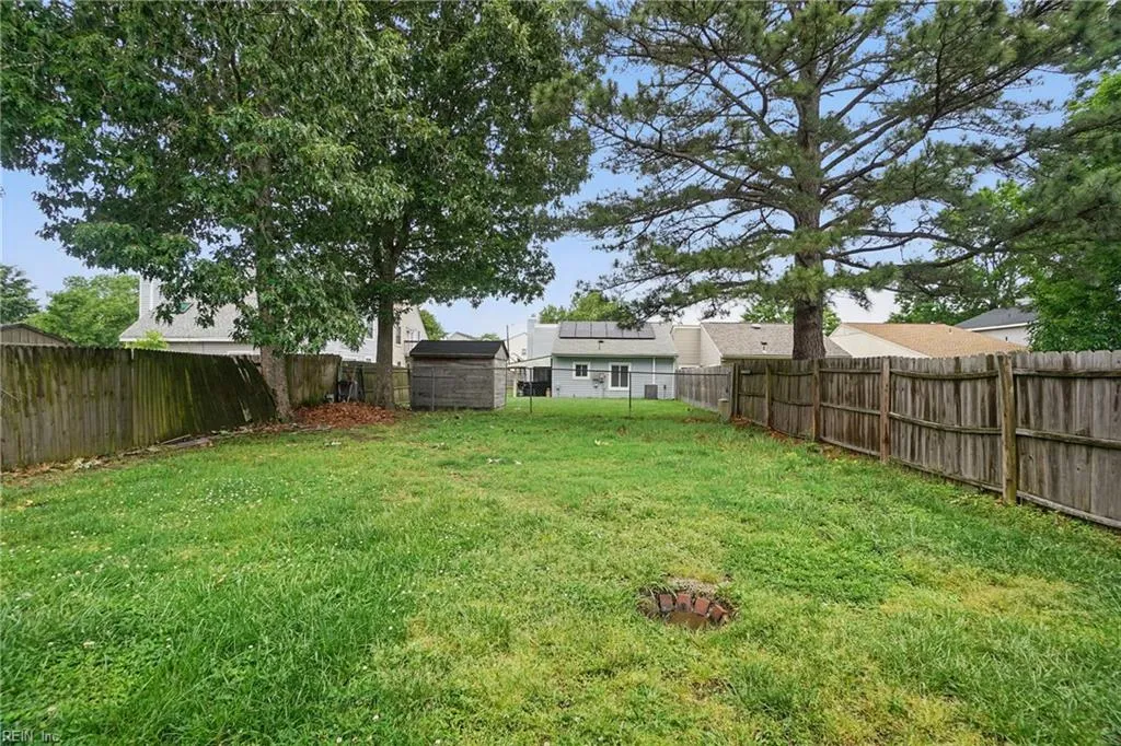 Virginia Beach, Virginia 23464, United States, 3 Bedrooms Bedrooms, ,2 BathroomsBathrooms,Residential,Active,103290