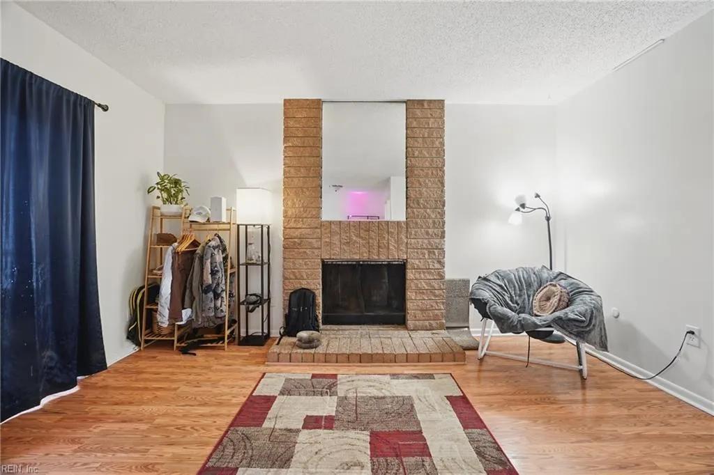 Virginia Beach, Virginia 23464, United States, 3 Bedrooms Bedrooms, ,2 BathroomsBathrooms,Residential,Active,103290