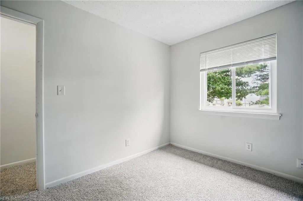 Virginia Beach, Virginia 23464, United States, 3 Bedrooms Bedrooms, ,2 BathroomsBathrooms,Residential,Active,103290