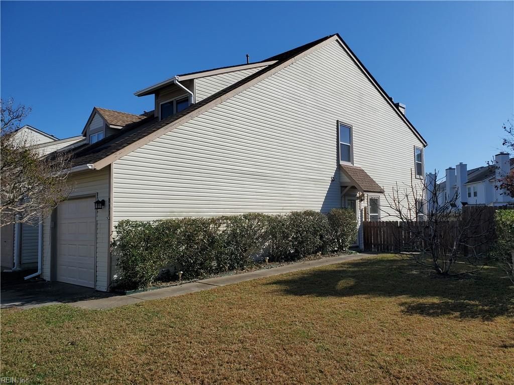 Photo of 833 Quesnel Drive, Virginia Beach, VA 23454 (MLS # 10615766)