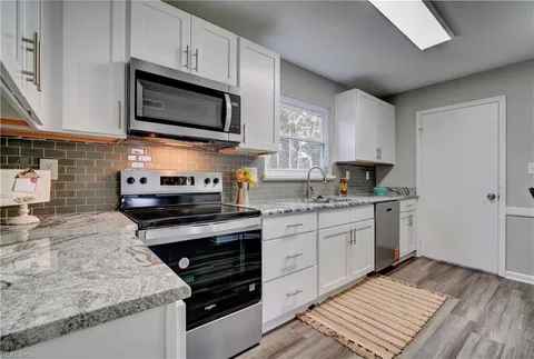 MLS: 10573828