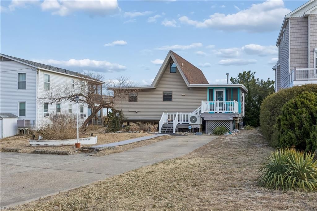 Photo of 750 N First Street, Hampton, VA 23664 (MLS # 10624337)