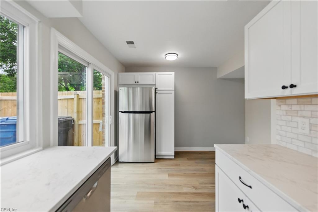 1268 Green Cedar LN