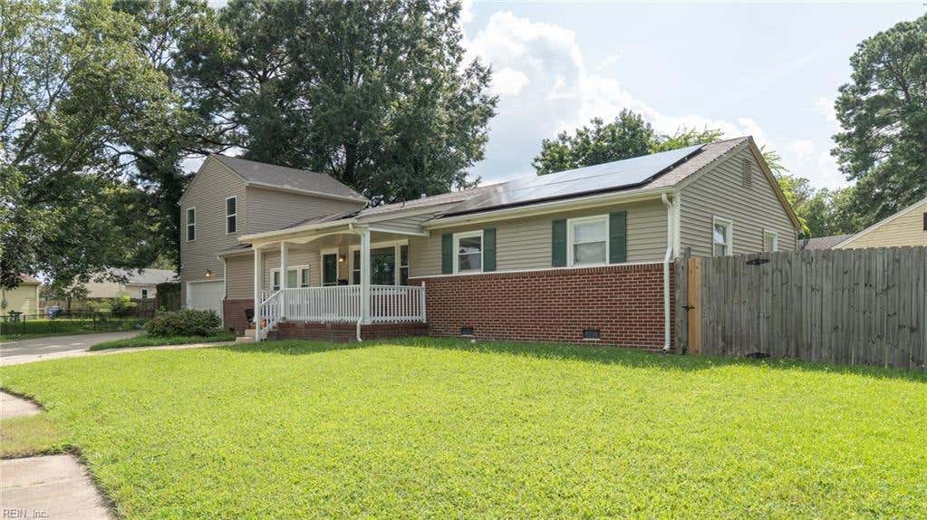 Photo of 300 Daniel Way, Portsmouth, VA 23701 (MLS # 10650480)