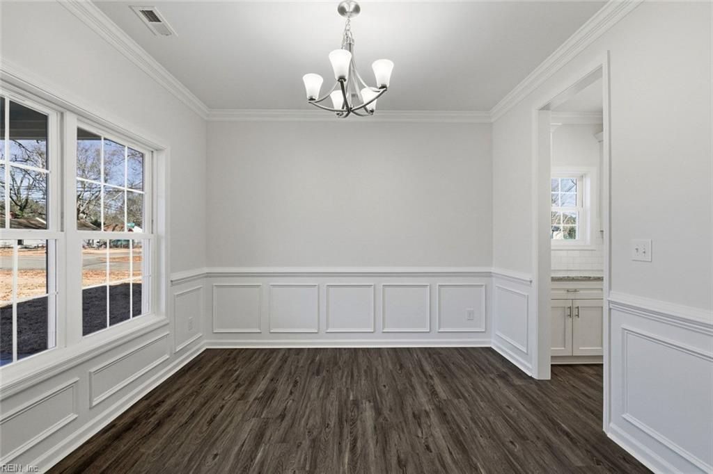 Photo of 5920 Wickham Avenue, Newport News, VA 23605 (MLS # 10618754)