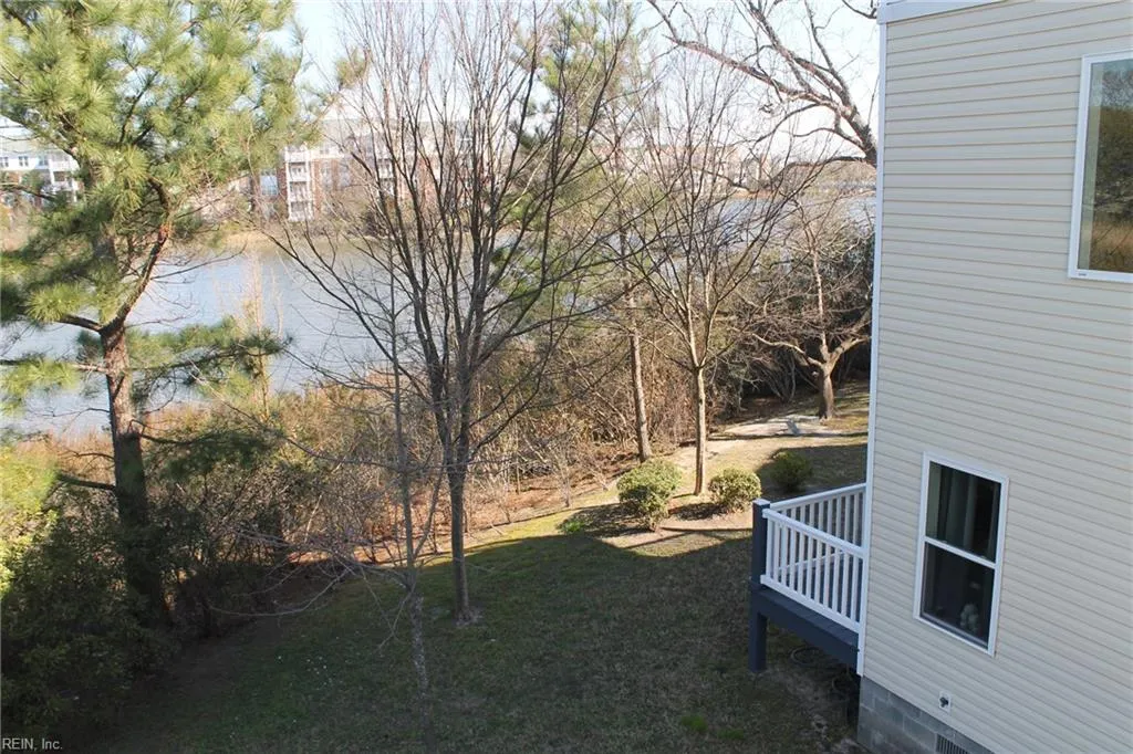 Norfolk, Virginia 23508, United States, 1 Bedroom Bedrooms, ,1 BathroomBathrooms,Residential,Active,211838