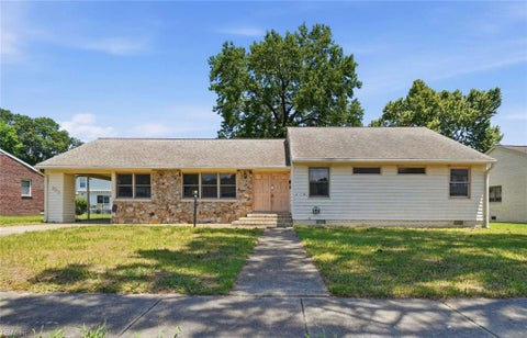 Photo of 223 Woodbury Forrest Drive, Hampton, VA 23666 (MLS # 10642499)
