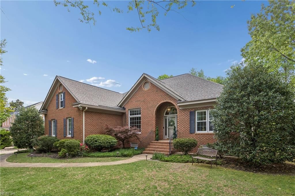 Photo of 206 Lakewood Drive, Williamsburg, VA 23185 (MLS # 10630433)