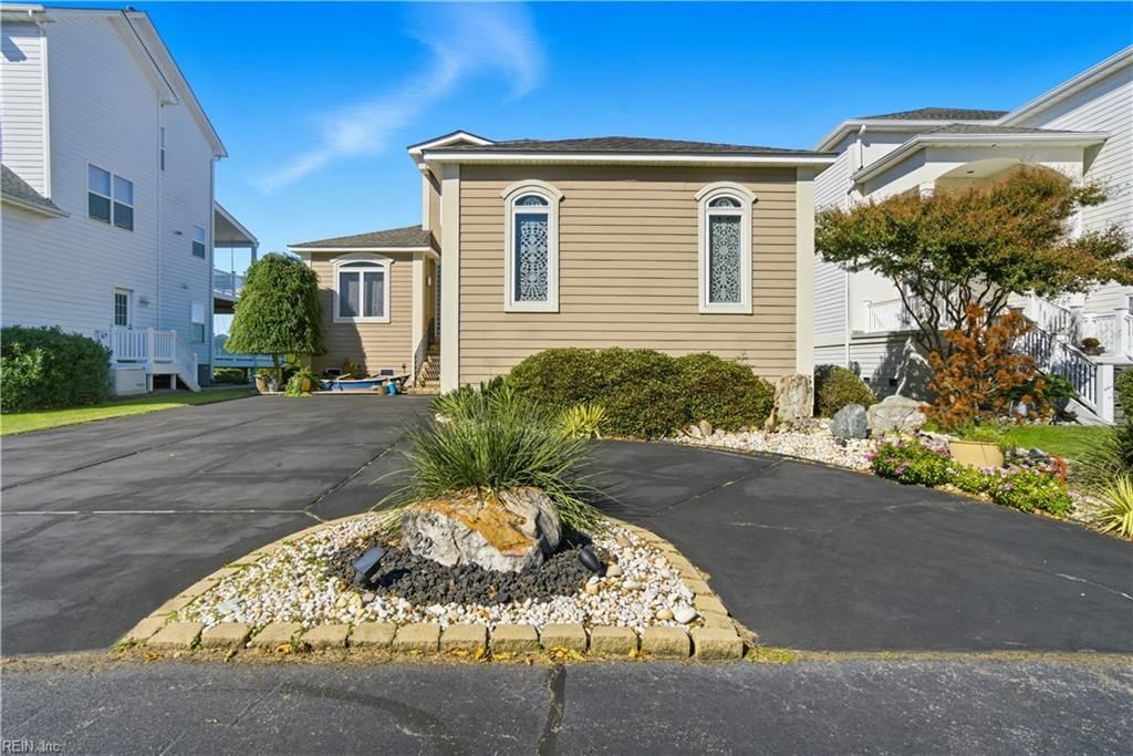 Photo of 22 Channel Lane, Hampton, VA 23664 (MLS # 10618346)