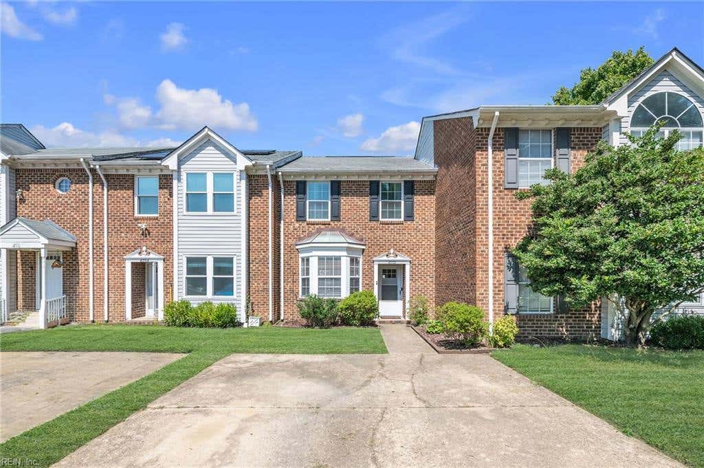 Photo of 4702 Parvathi Court, Virginia Beach, VA 23462 (MLS # 10651050)