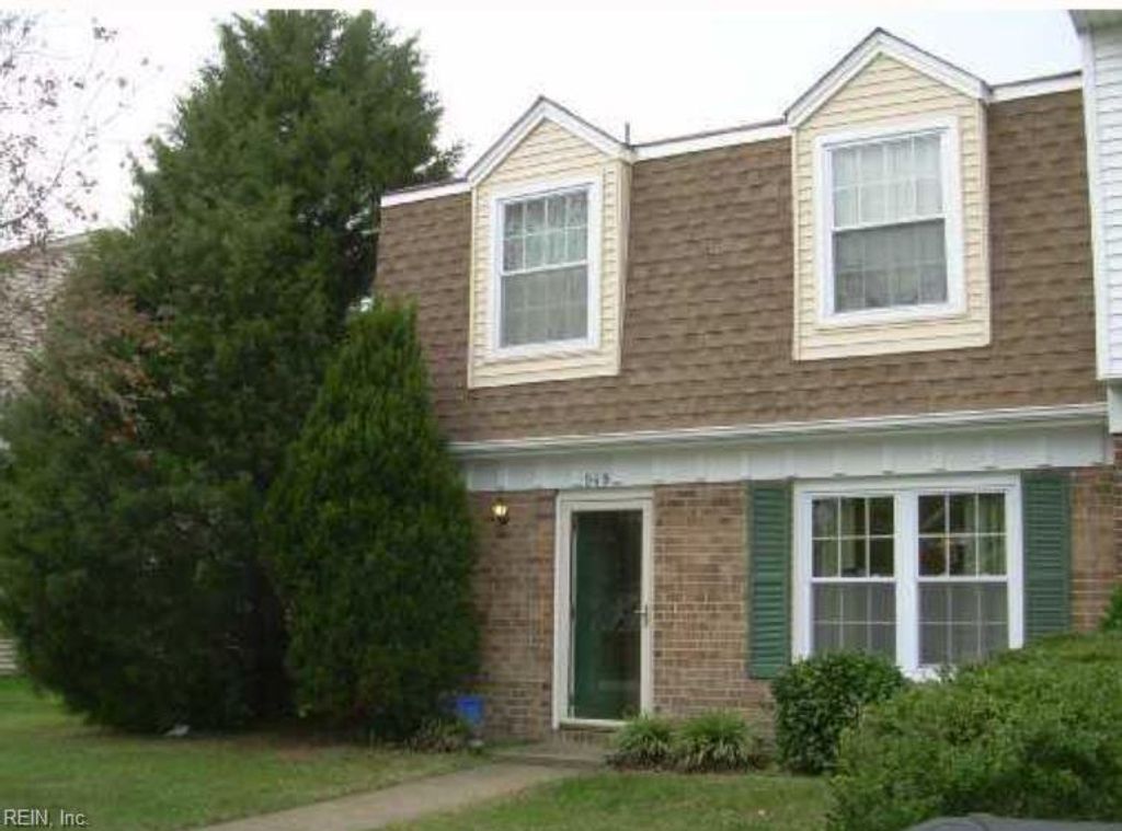 Photo of 949 Northwood Drive, Virginia Beach, VA 23452 (MLS # 10614117)