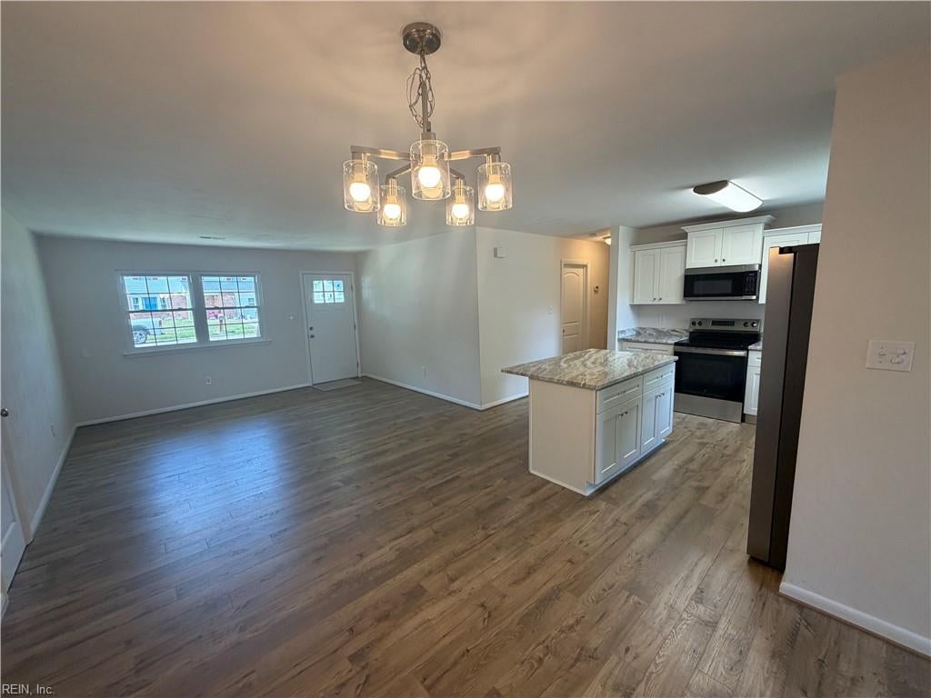 Photo of 1121 Sir Gawaine Drive, Chesapeake, VA 23323 (MLS # 10652250)