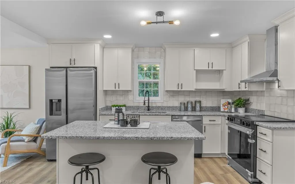 Norfolk, Virginia 23518, United States, 4 Bedrooms Bedrooms, ,3 BathroomsBathrooms,Residential,Active,220610