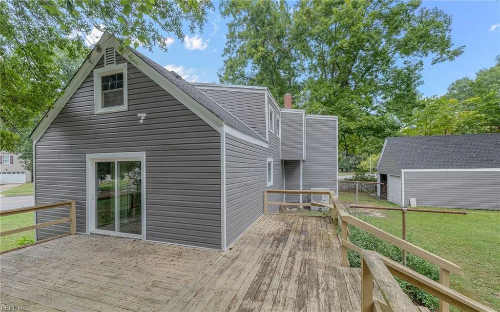 Norfolk, Virginia 23518, United States, 4 Bedrooms Bedrooms, ,3 BathroomsBathrooms,Residential,Active,220610